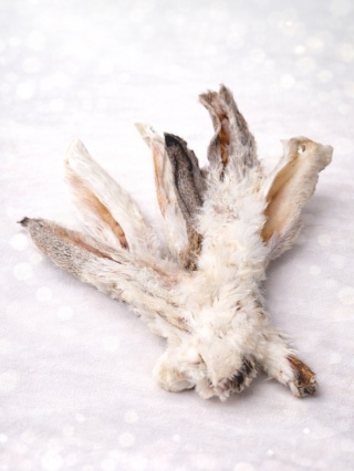 Balto suszone ucho królika z futrem 3szt.