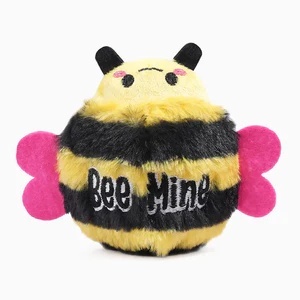 HugSmart Woof Love – Bee Mine Zabawka i piłka z kolcami 2w1 – zakochana pszczółka - 14,5 cm
