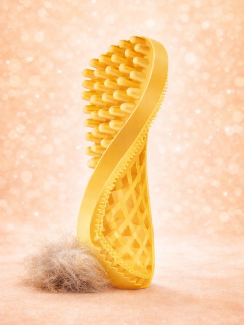 Pet+Me Medium Silicone Brush Yellow - szczotka silikonowa dla psa, sierść krótka lub szorstkiwłos